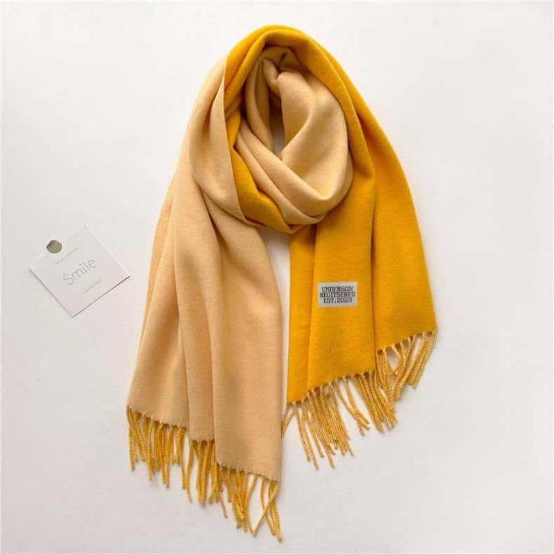 Autumn and winter new solid color cashmere scarf women's high-end sense thickened warm double-sided two-color fringed shawl scarf