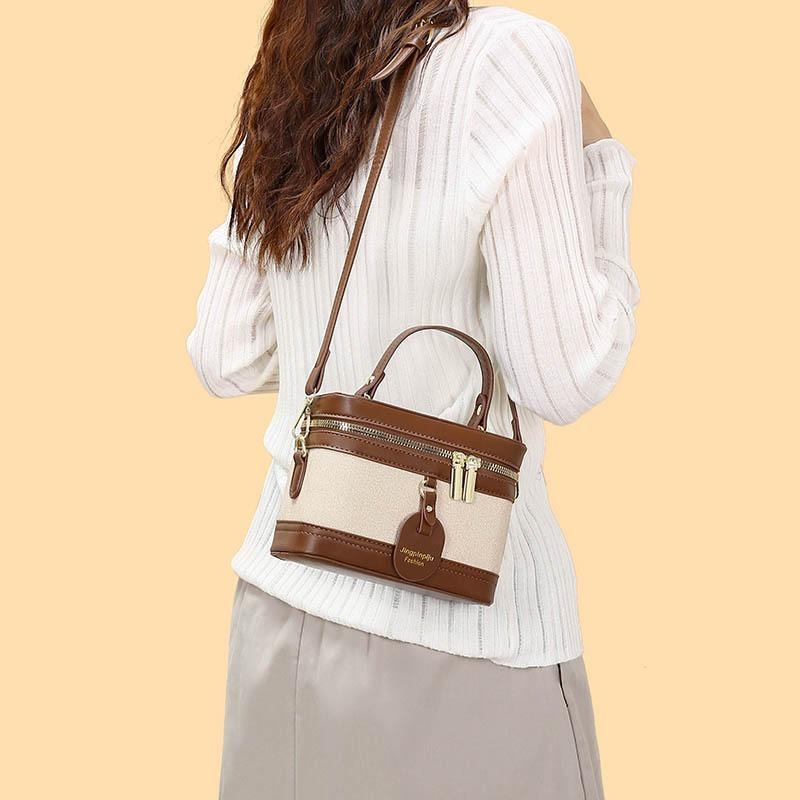 Korean Version of High-end Simple Shoulder Bag New Fashionable Large-capacity Handbag Niche Bag Oblique Span Bag Women