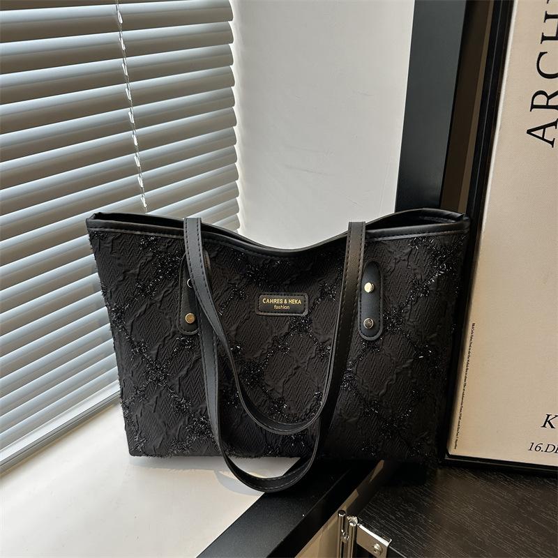 Simple Texture Rhombus Large-capacity Tote Bag Women's 2025 New Commuter Bag Women's Portable Shoulder Bag Tide