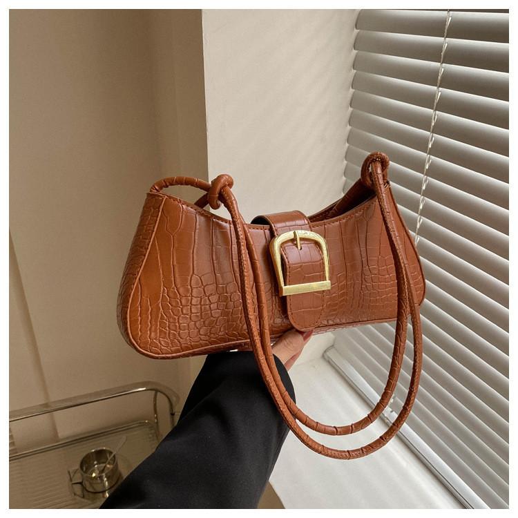 Stylish Vintage Women's Handbag 2024 Spring Fashionable Shoulder Bag Chic French Design