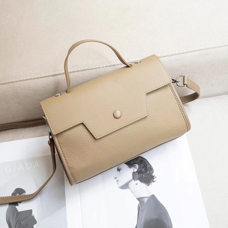High-Quality Genuine Leather Handbag 2025 Autumn Winter New Single Shoulder Crossbody Bag Cowhide Stylish Fashion Women's Bag Trendy Small