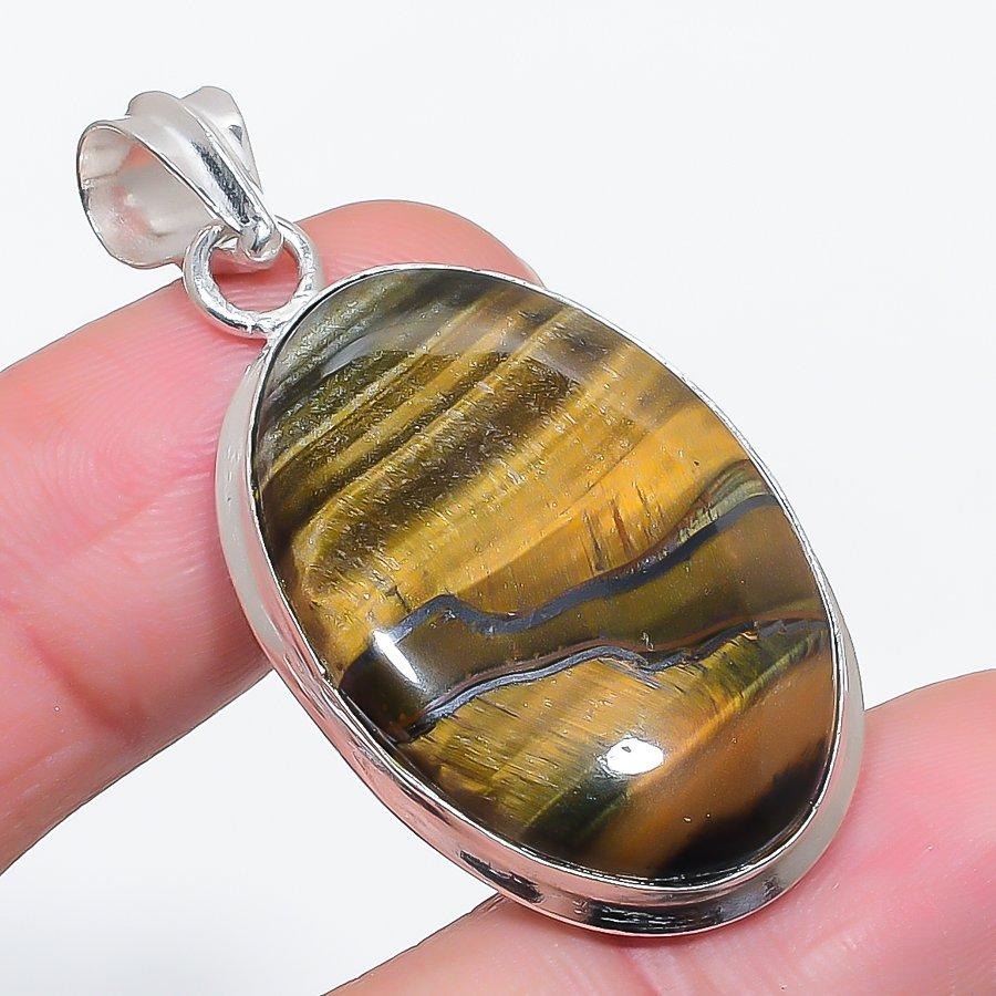 

Natural Tiger Eye Gemstone 925 Sterling Silver Jewelry Pendant 1.89 J9h57