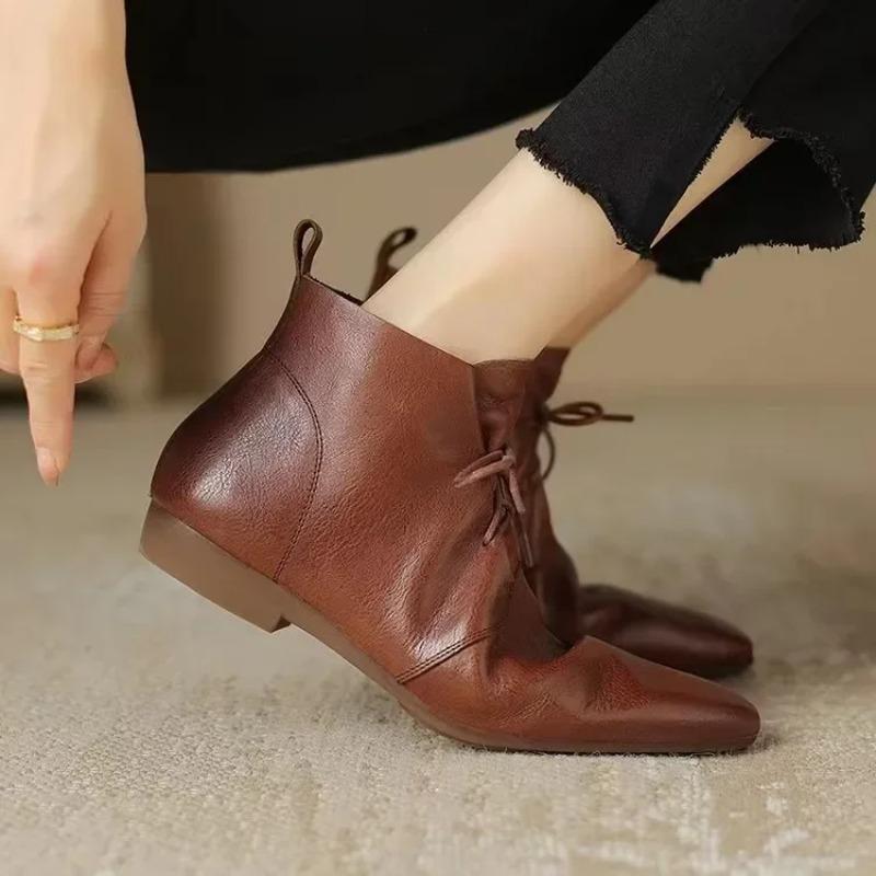Fashion Hot Selling Retro Pointed Toe Lace-up Boots for Women Low-heeled 2025 New Style and Bare Boot Comfortable Soft Leather Versatile