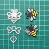 2pcs Bees Metal Cutting Dies Stencil for DIY Scrapbooking Photo Album Embossing Paper Cards Crafts Diecuts