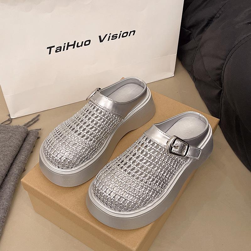 

Baotou cool slippers women s 2025 new woven baotou half slippers muffin thick bottom one pedal hollow slippers 40 срібний