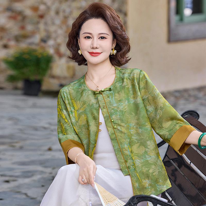 

Elegant Chinese-Style Top for Women: High-Quality, Noble, Spring & Summer Wear for Middle-Aged Ladies. 3XL (weight 120-135 jin) зелёный