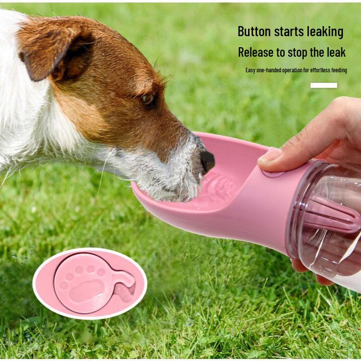 Portable Dog Water Bottle: Outdoor Travel Cup for Walking and Hydration.