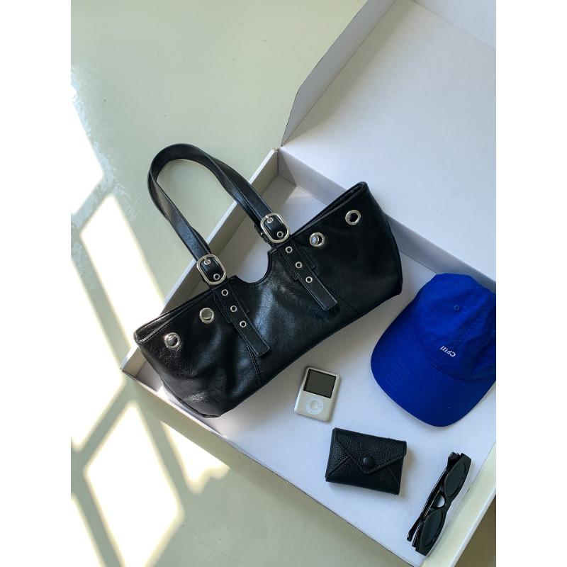 Neue Umhängetasche Damen Nischendesign trendige Leder Pendler Retro Tasche genietet Babes Lokomotiv Achseltasche Damen