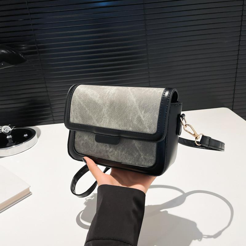 Chic Retro Colorful Small Square Shoulder Bag Ideal For Daily Street Style Fashion