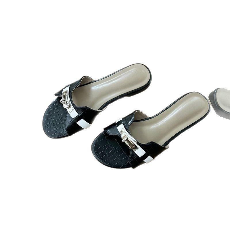 Fashion Metal Lock Cool Slippers Women Wear Crocodile Pattern Lazy Flat Bottom Beach Cool Slippers