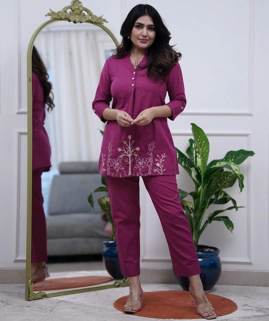 Beautiful Designer Embroidery Kurta Cord Set Women Bollywood Party Wear Kurti Dress