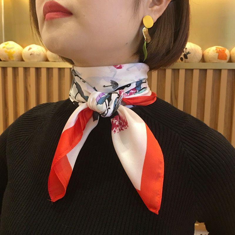 Women's Korean Small Square Silk Scarf: Spring/Autumn Career Decor Necktie All-match Scarf Lightweight Summer Neck Wrap with Sun Protection