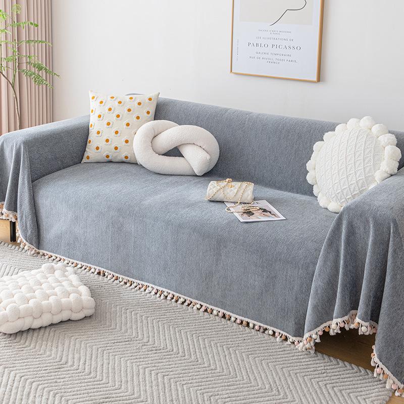 Chenille Waterproof Non-Slip Sofa Cover: Anti-Cat Scratch, Dust-Proof, All-Season Use.