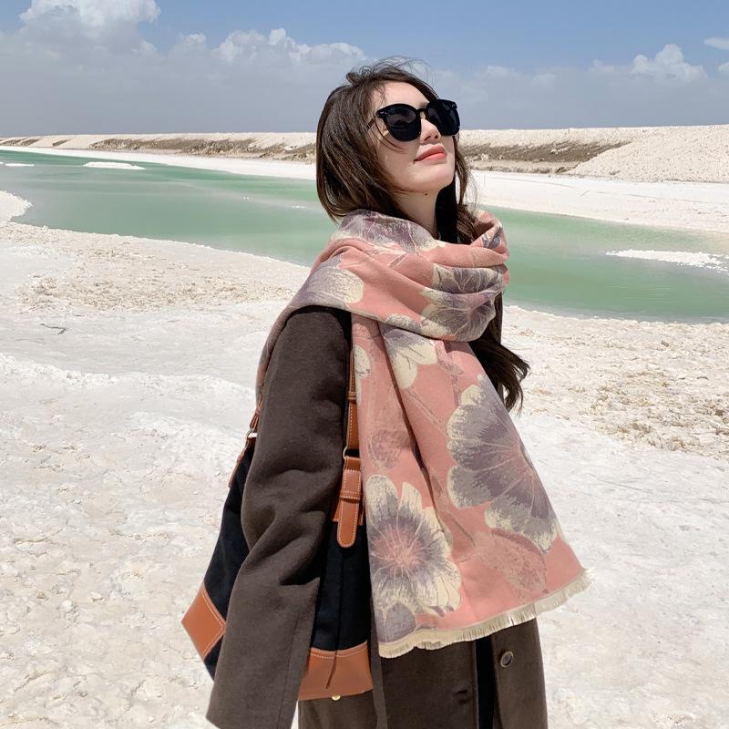 Yunnan Travel Wear Imitation Cashmere Scarf Women's New Flower Warm Fashion Large Shawl Photo Versatile Scarf