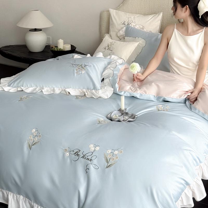 French Princess Style Cotton Lace Embroidery Bedding Set - Skin-Friendly and Breathable, Four-Piece Set