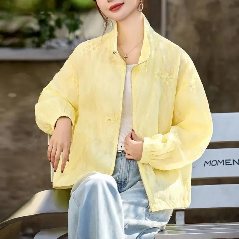 

Женская повседневная рубашка-куртка однотонная легкая с защитой от солнца S жёлтый