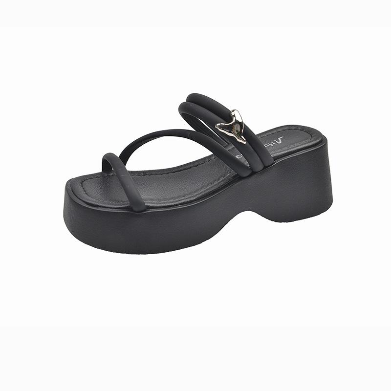 

Premium sense increases thick-soled one-word slippers for women to wear 2025 new summer fairy wind small beach sandals 40