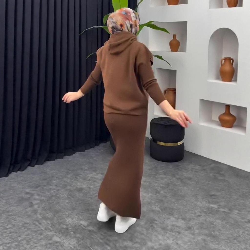 Autumn 2025 European & American Knit Hooded Sweater Dress with Pockets
