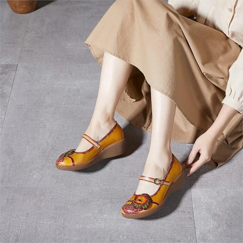 Johnature Vintage Květinové klíny Sandály Ručně vyráběné pravé kůže v etnickém stylu Pohodlné dámské boty