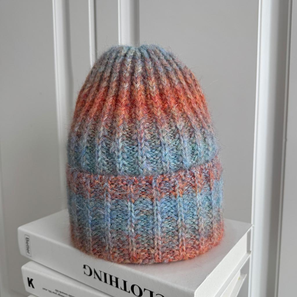 New Knitted Hat Gradual Change Tie-dye Rainbow Knitted Hat Winter Warm Sports Casual Fashion Wool Hat