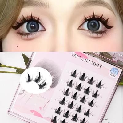 Lactacia - Glue-free Cat Eye Multipack False Eyelashes with Tweezers