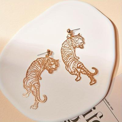 Boucles d'oreilles rétro tigre creuses en métal mode boucles d'oreilles animales dessin animé sexe longues boucles d'oreilles haut de gamme femmes
