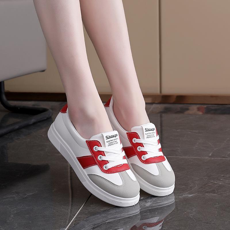 

2025 spring sports women s shoes running shoes lightweight flat shoes children versatile students shallow mouth board shoes women KT-279 35