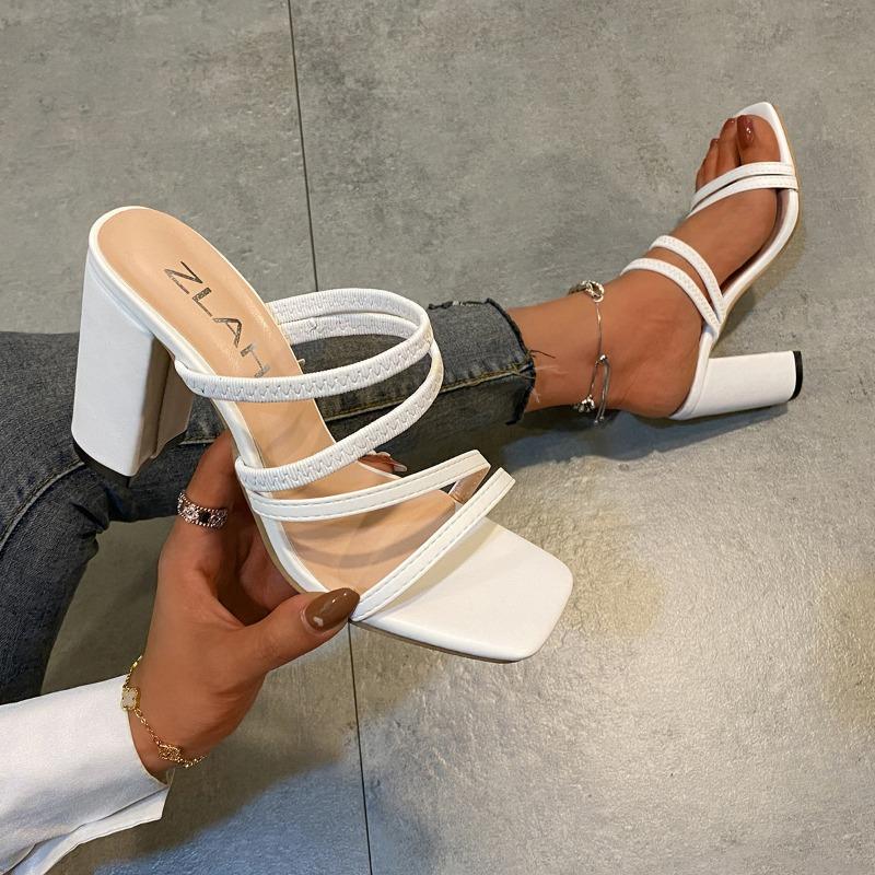 

Fashion Hot New Women Sandals Summer Luxury Brand Thick Heel Design Rivet High Heels Women s Sexy Open Toe Fashion Sandals Women Shoes 43 белый