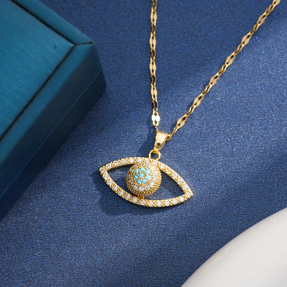 Zirconia Flower Clavicle Necklace with Rotating Pendant - Elegant Women’s Jewelry Accessory