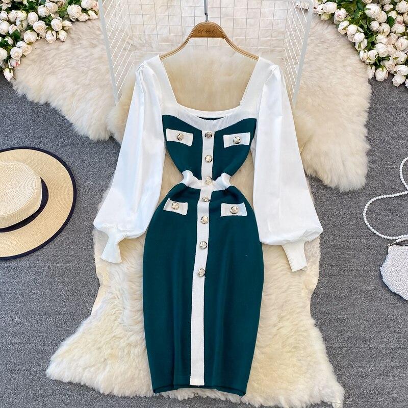 Retro Hepburn Style Waist Waist Square Collar Ladies Temperament Black and White Patchwork Buttock Knitted Dress
