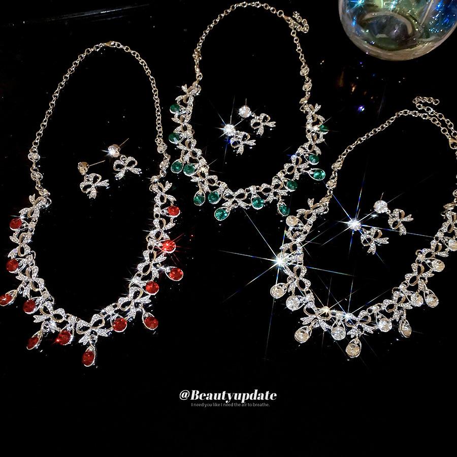 Diamond water drop stud earrings necklace court style elegant temperament versatile jewelry set jewelry wholesale