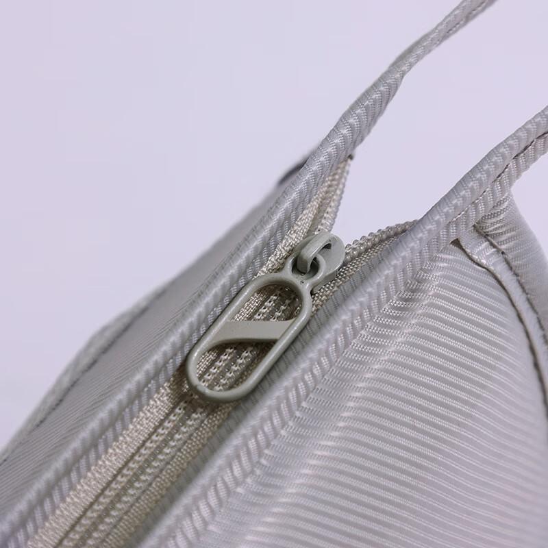British Style Portable Travel Toiletry Bag