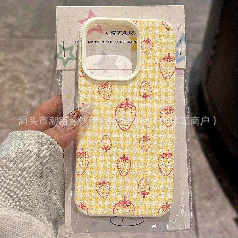 Sweet and Cute Strawberry Is Suitable for iPhone 16 Pro/15 Plus Phone Cases, iPhone 13 Fresh 17 Pro Max