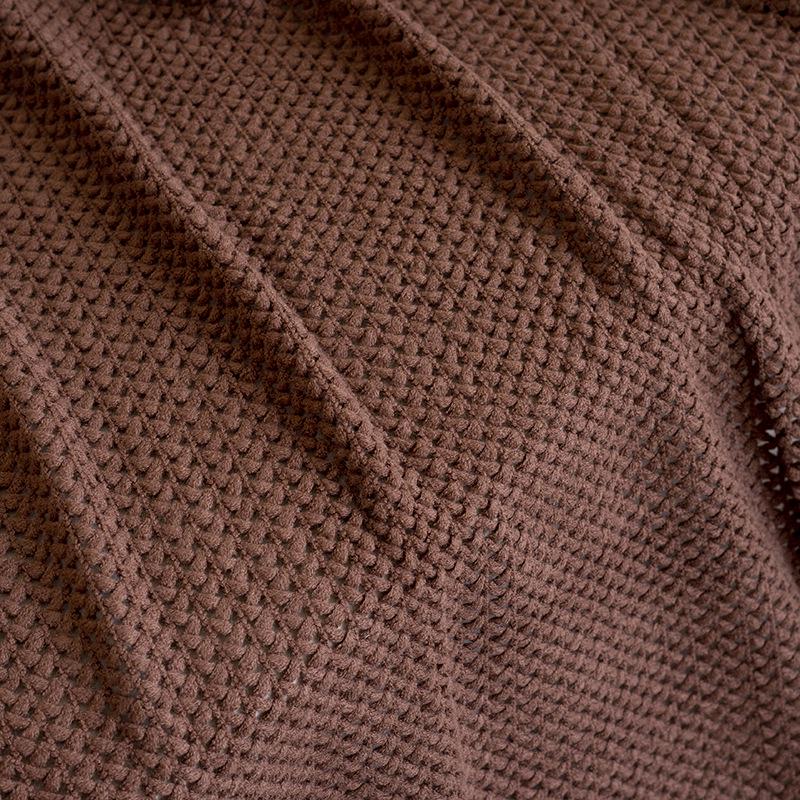 Hollow Grid Knit Blanket – Spring & Summer Wool Cover for Sofa, Office, or Bed.