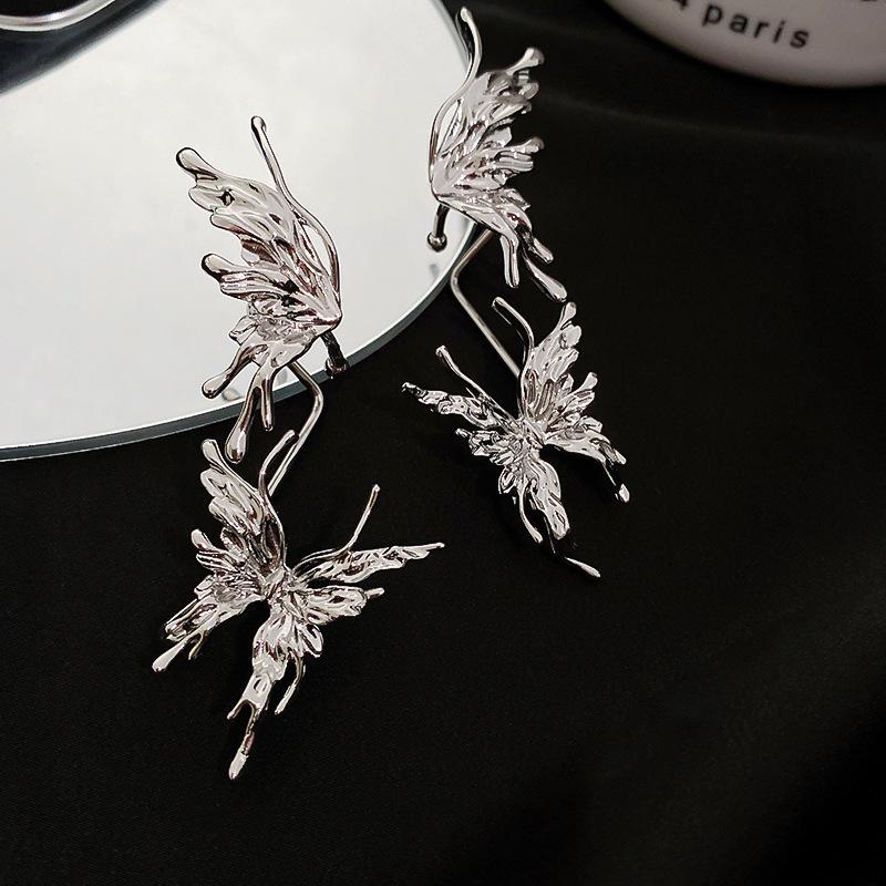 Silver needle with diamonds pleated butterfly earrings niche exaggerated design stud earrings integrated fashion personalized earrings women