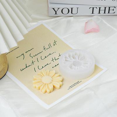 Stampo in Silicone per Aromaterapia Fiore di Margherita per Clip Diffusore in Pietra Fai da Te e Ciondoli Decorativi