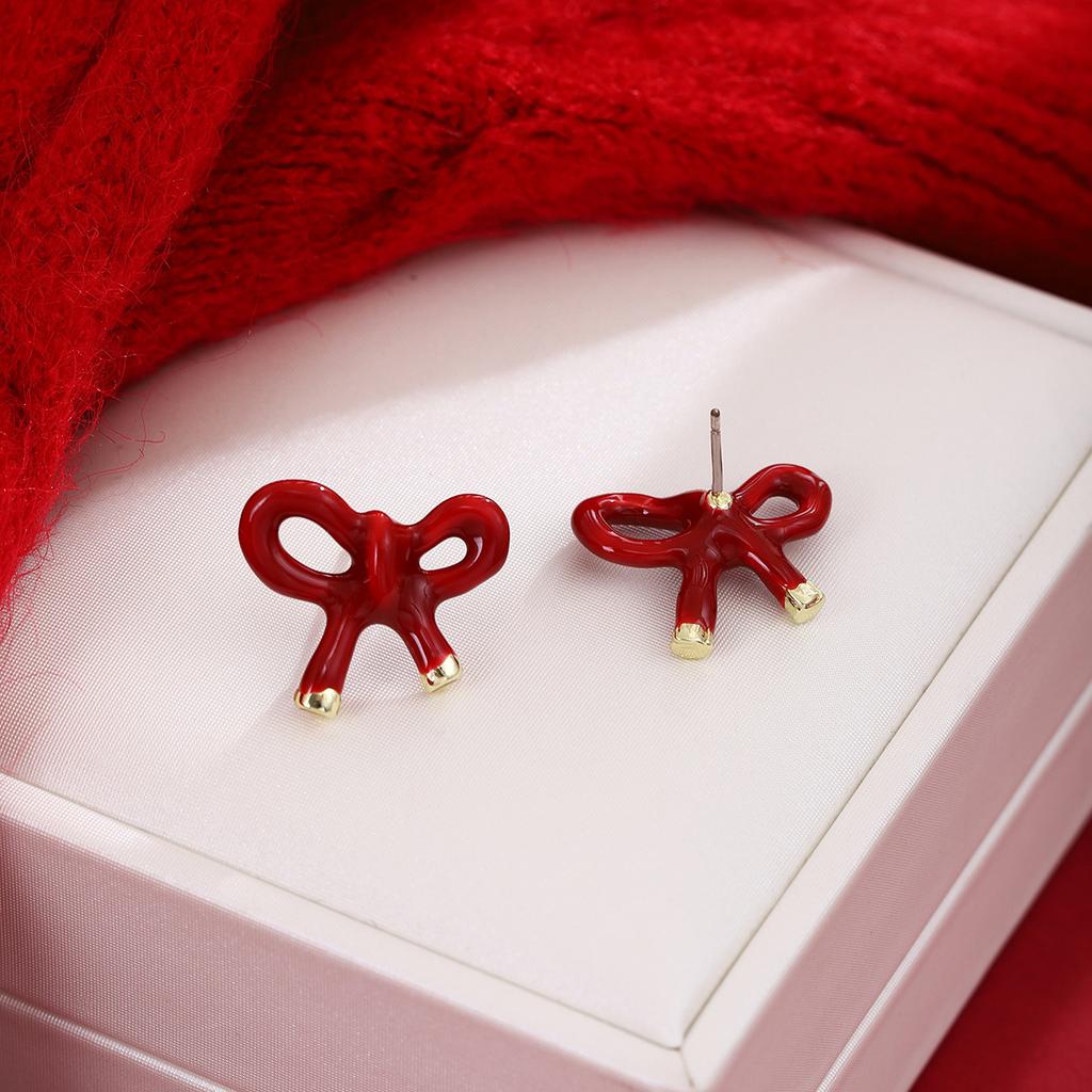 Irregular Ankola Red Bow Stud Earrings, Autumn And Winter Port Style, High-End Sense, Simple And White Earrings.