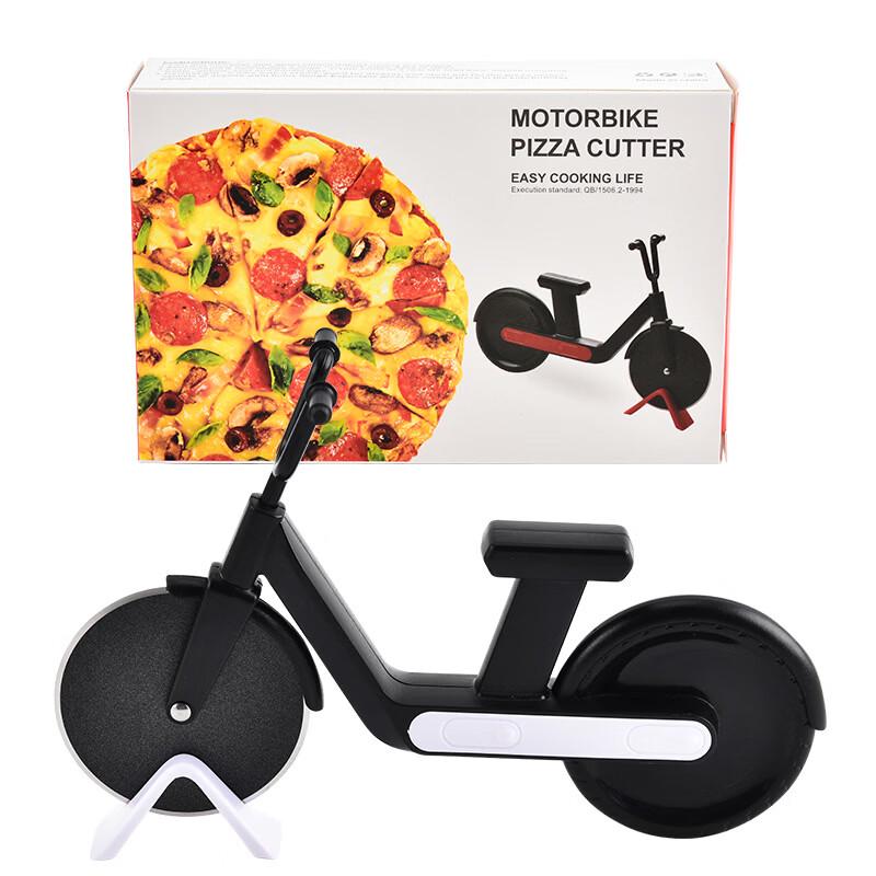 

Novelty Design Pizza Roller Knife Set