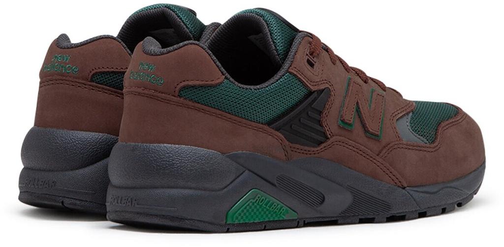 Кроссовки New Balance 580 mahogany/nightwatch green/blacktop
