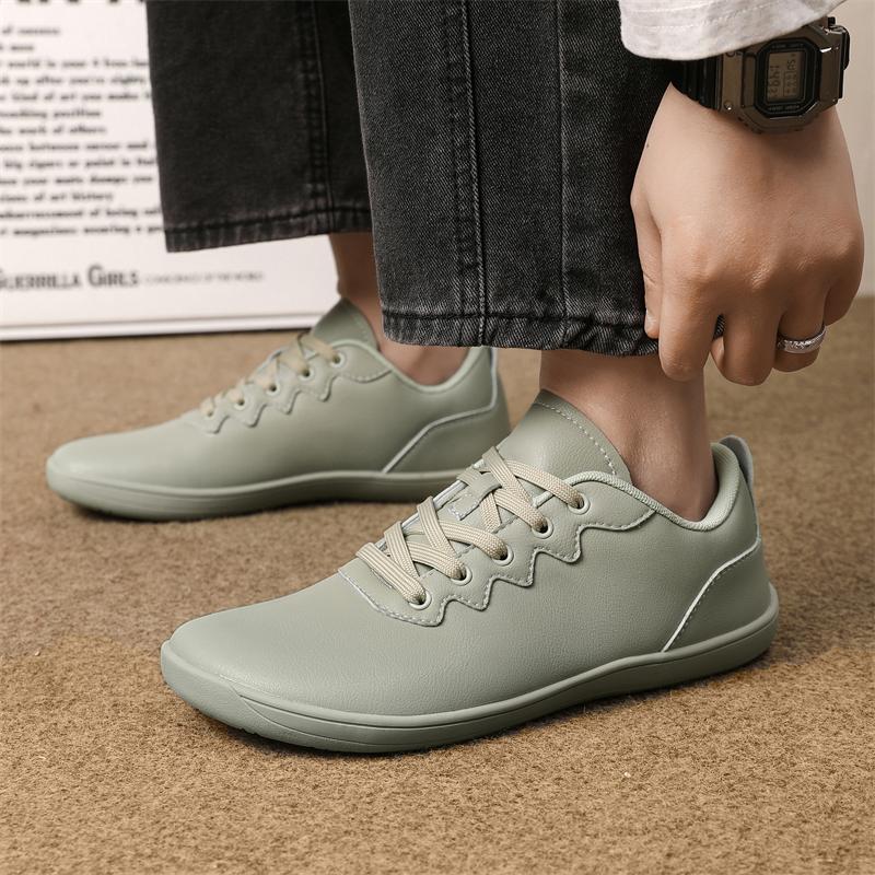 Wide Toe Walking Flats Fashion Business Casual Shoes Waterproof PU Leather Gym Fitness Sneakers