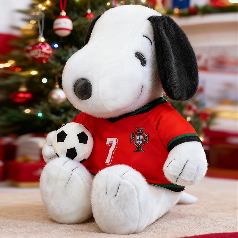Snoopy Cross Football History Plush Toy - Cute Cartoon Dog Doll 23cm 0.21kg