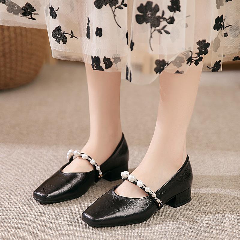 Popular French pearl Mary Jane shoes 2025 spring new fairy with skirt soft sole square head light mouth thick heel single shoes
