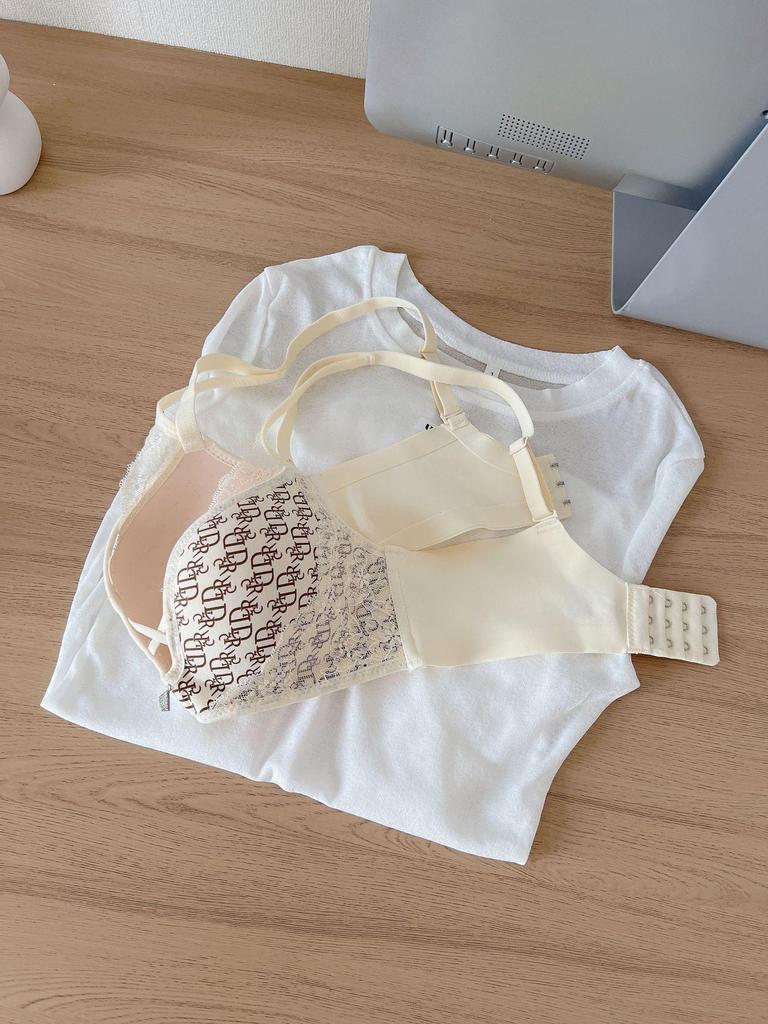 Wire-Free Lace Lift Bra: Enhances Bust, Anti-Sagging, Side Support, Sexy Design
