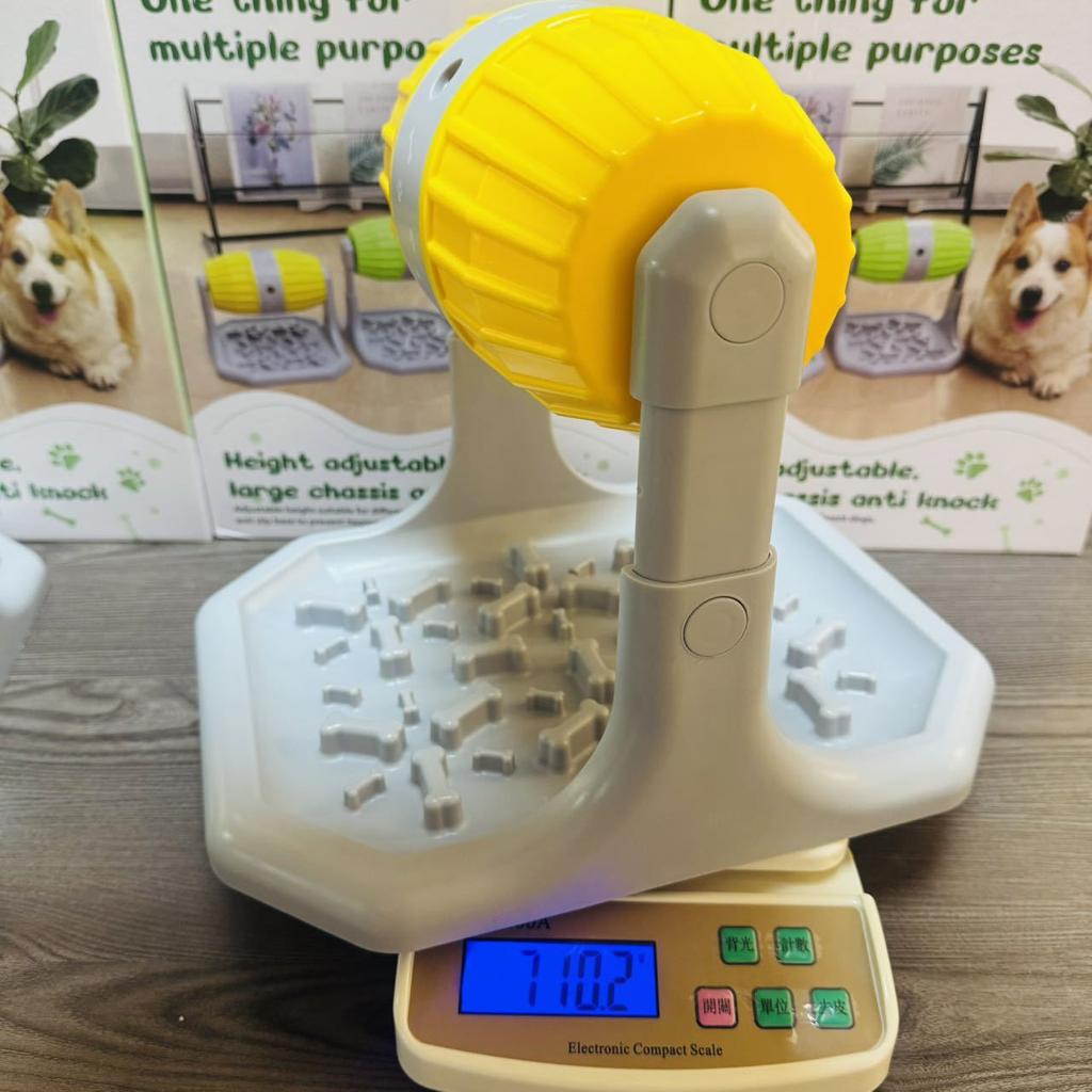 New Pet Feeder Educational Dog Toy Roller Leaking Food Ball Cat Slow Food Bowl Feeder Pet Supplies