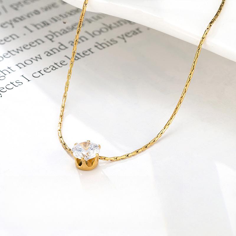 Lamp Luxury Inlaid Single Diamond Zircon Necklace Romantic Trend Niche Collarbone Chain Premium Durable Quality