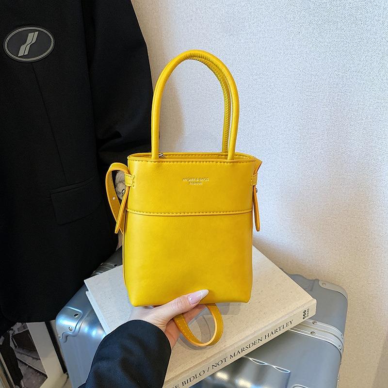 Crossbody Bag Women's New Niche Versatile Small Shoulder Underarm Bag Fashion Bucket Bag Tide