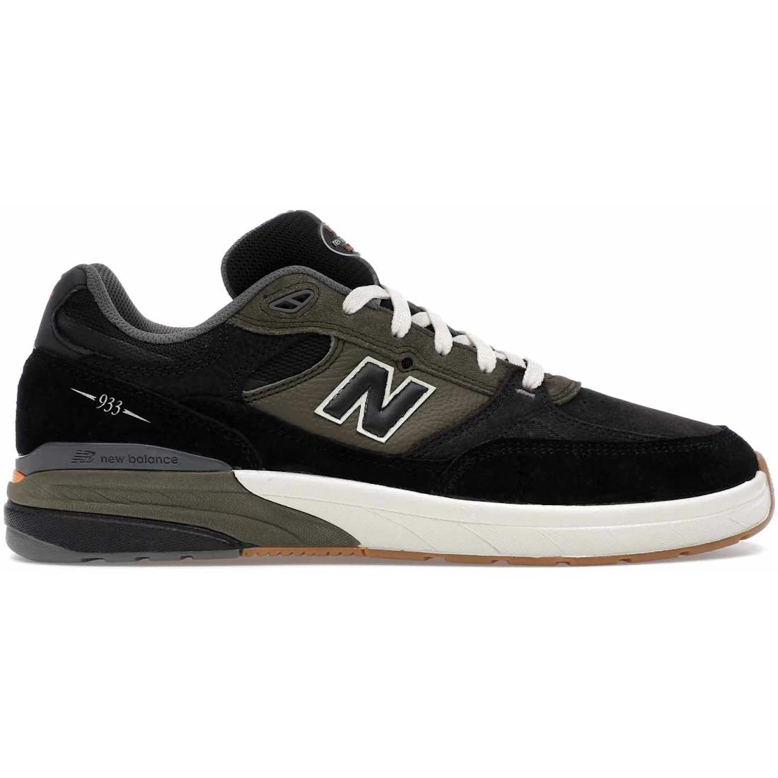 

Sneaker New Balance Numeric 933 Andrew Reynolds Black Olive(NM933BST) 40.5