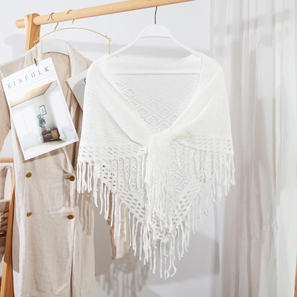 Fashionable Knitted Triangle Scarf Solid Color Tassel Korean Style For Unisex