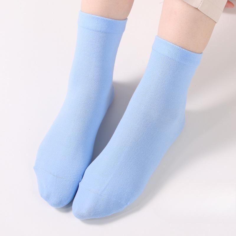 

Женские весенние простые влагоотводящие дышащие повседневные однотонные носки без косточек 1 pair светло-голубой