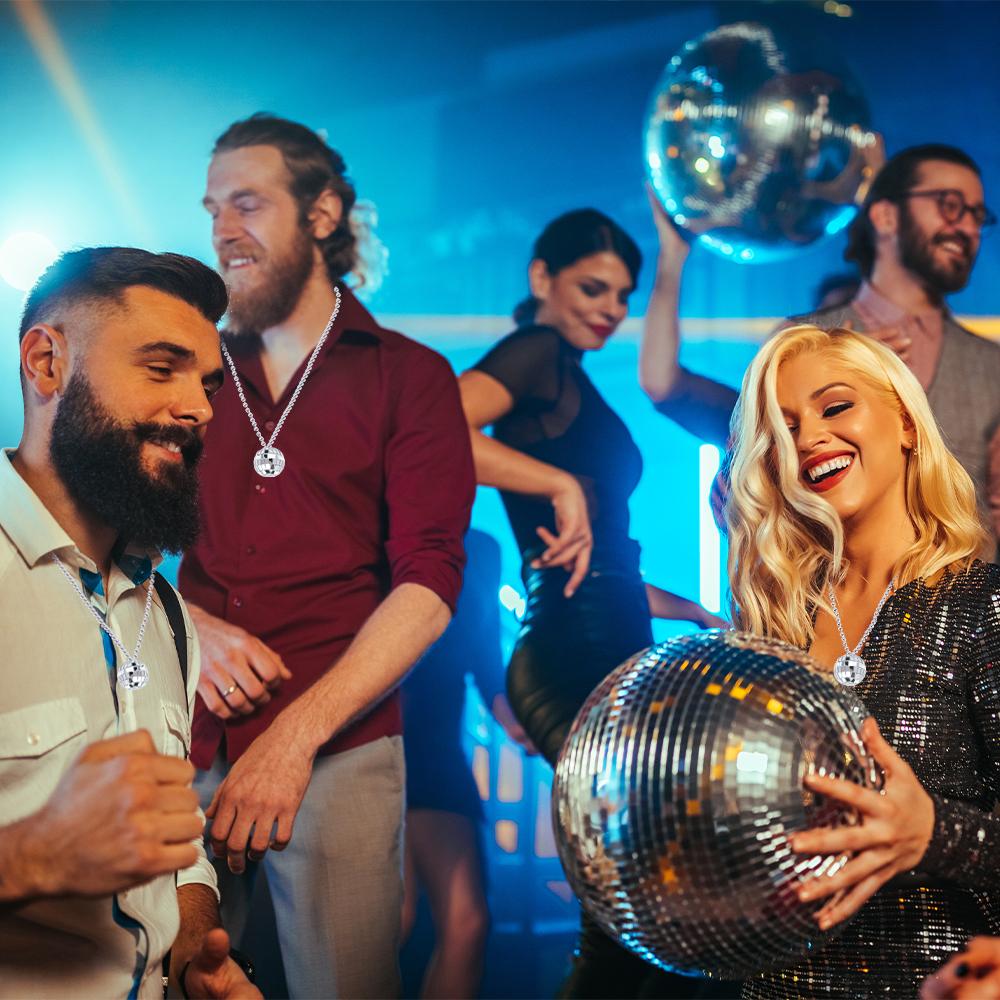 4/8pc Mirror Disco Ball Necklaces 70s 80s Disco Party Necklaces Disco Party Favor Decoration Costume Accessories for Dance Party